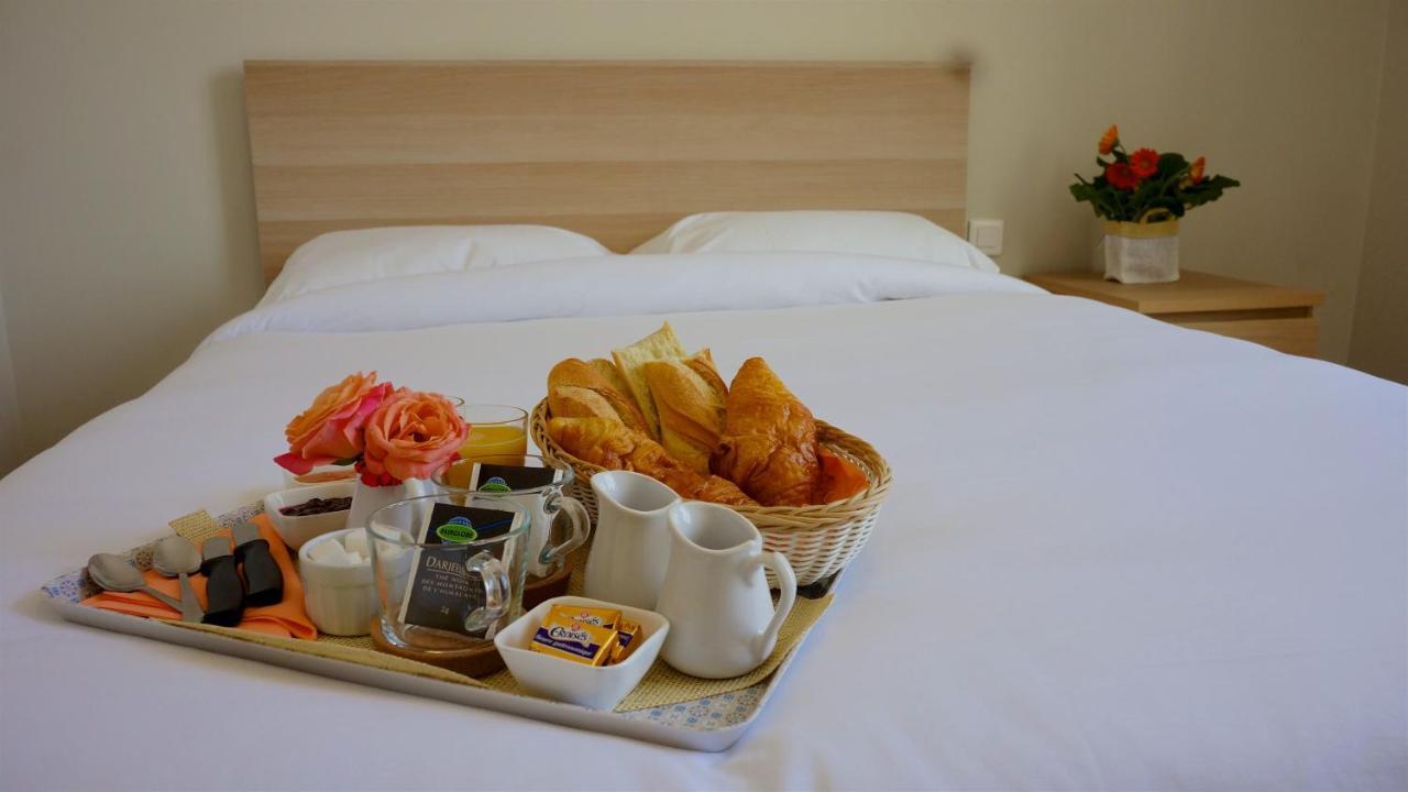 Hotel Vauban ليفري جارْجو المظهر الخارجي الصورة